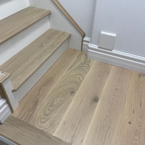 Costa Stairs showing landing